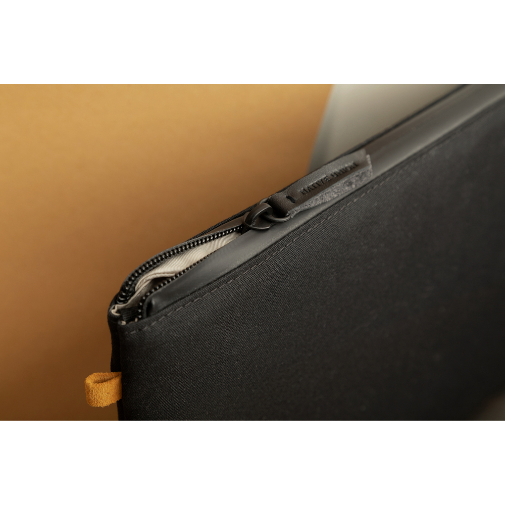 STOW-LT-MBS-BLK-16 Защитный чехол STOW LITE SLEEVE FOR MACBOOK 16", цвет: черный